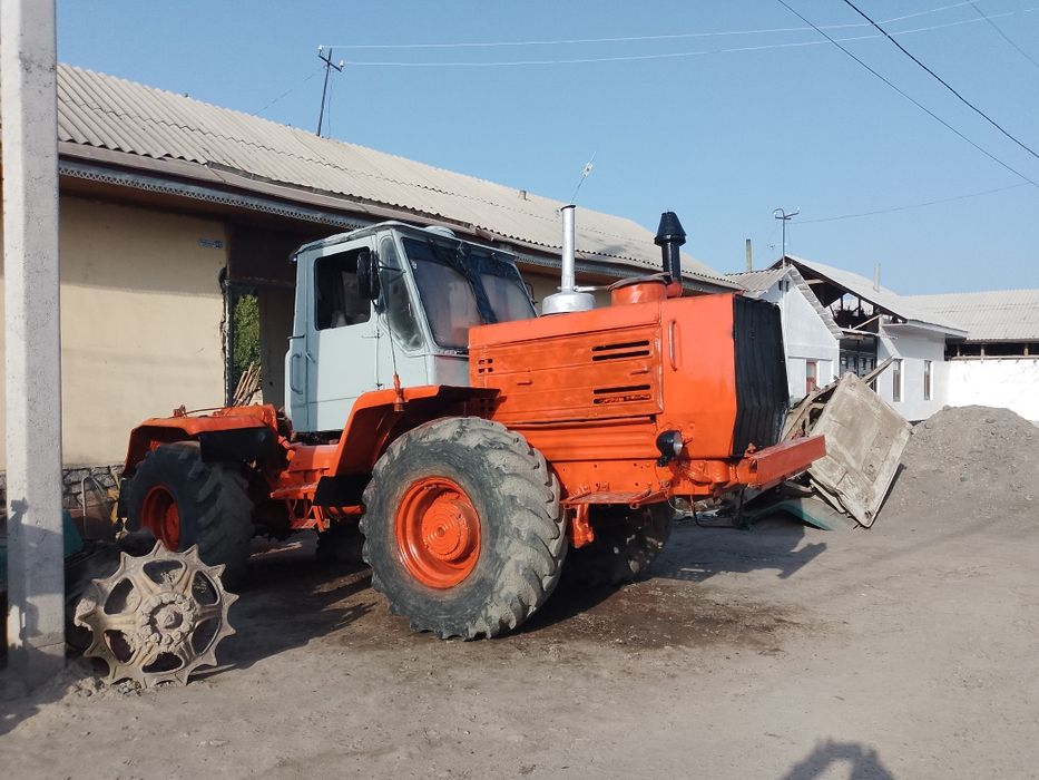 Трактор150 сотилади