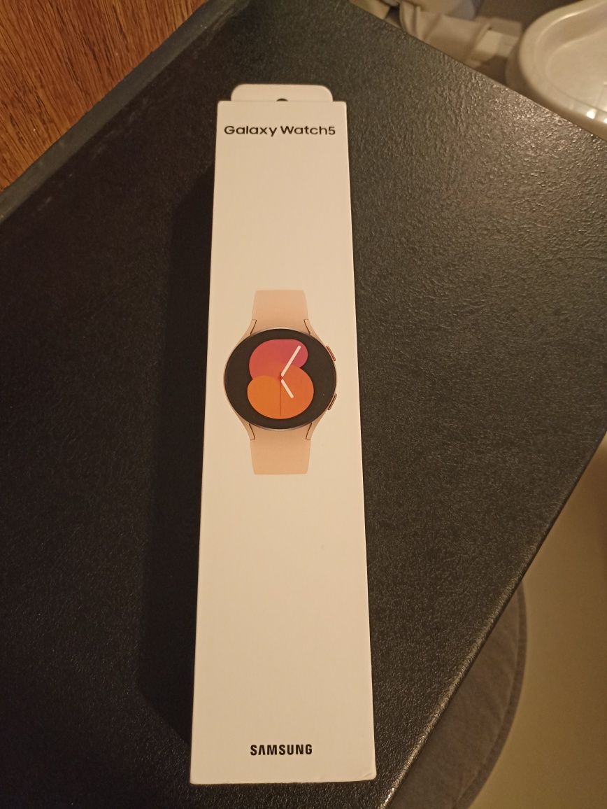 Samsung Galaxy Watch5, 40mm, Pink Gold