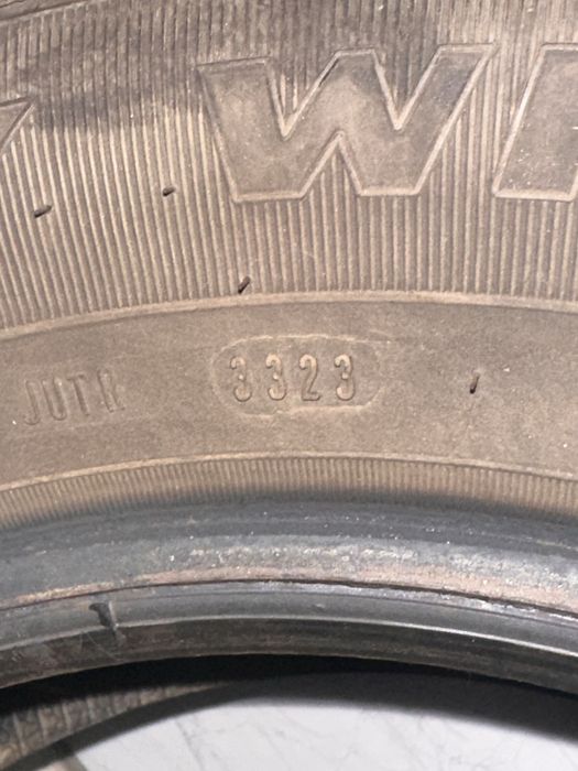 Vand 2 anvelope de iarna Kelly M+S