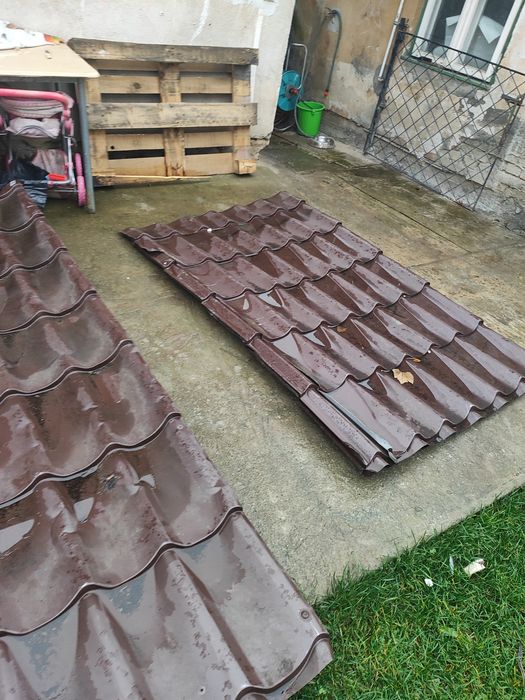 Tabla acoperiș folosita dar în stare foarte buna