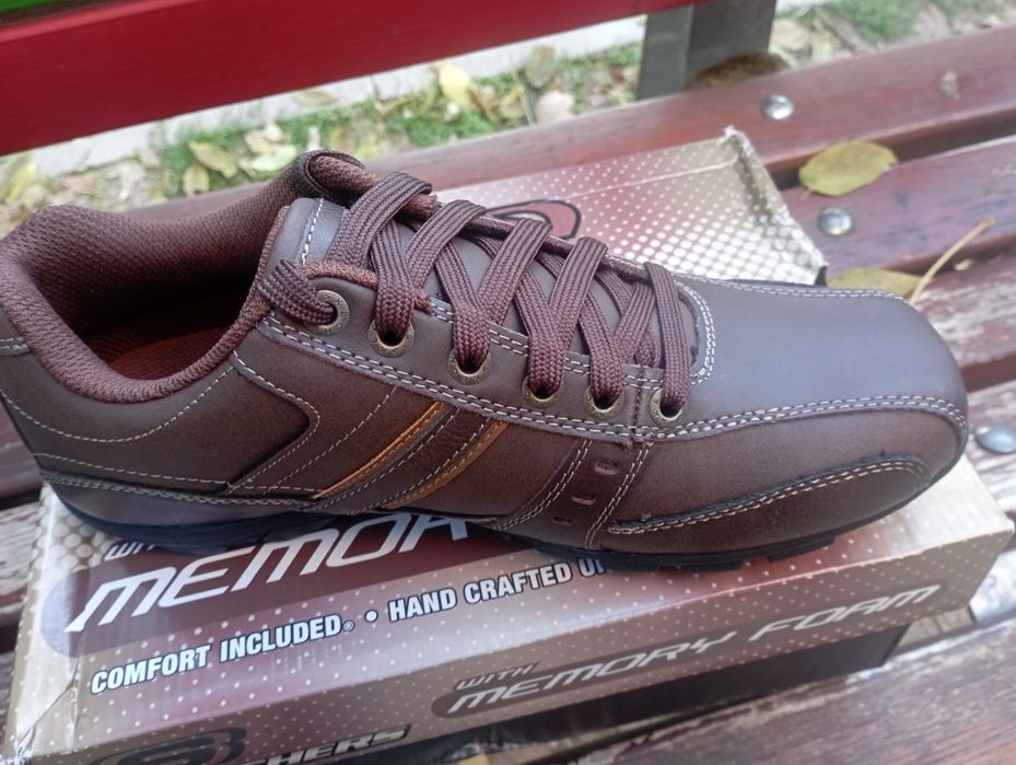 Нови мъжки обувки Sketchers