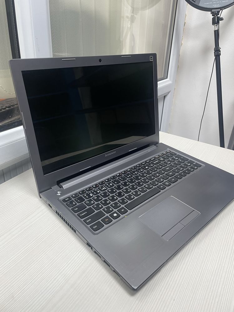 Lenovo core i5-4th быстрый SSD 256gb Озу 8gb Nvidia Geforce 2gb