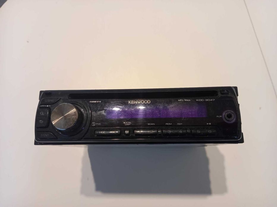 CDи MP3 плейър за кола Kenwood KDC-3047a