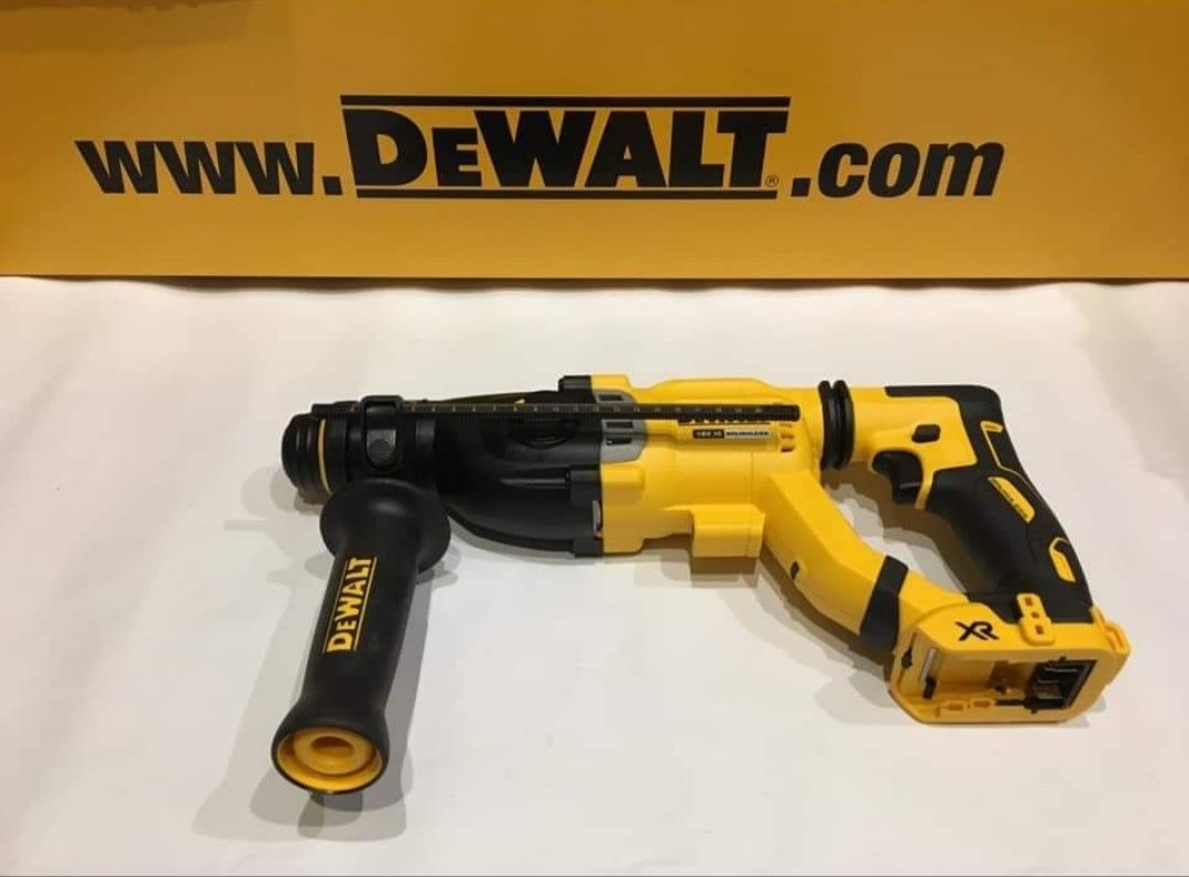 Перфоратор DeWALT DCH263/18V XR BRUSHLESS/Безчетков 3.0J