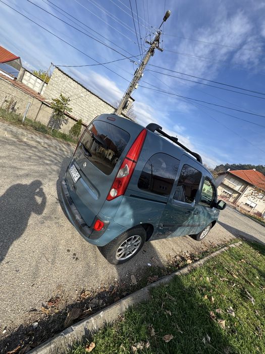 Renault kangoo 5 locuri