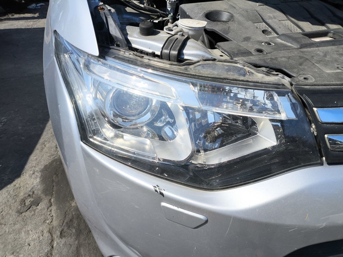Фар за Mitsubishi Outlander 3 Xenon