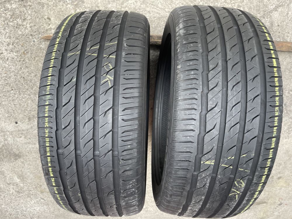 2 anvelope de vara 255/45/19 Semperit