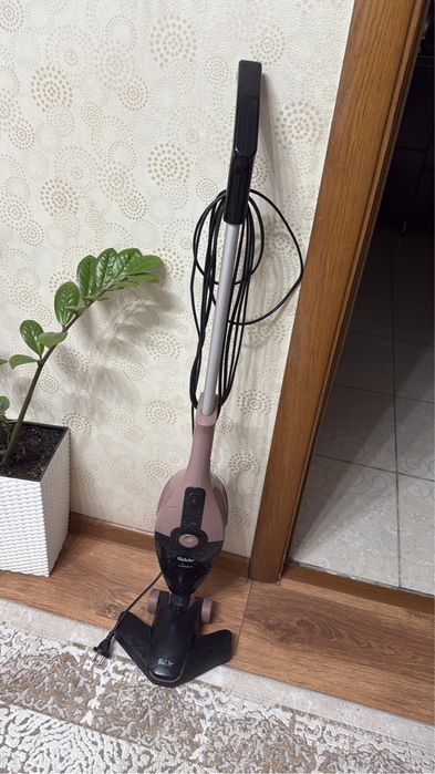 Пылесос  8000тг