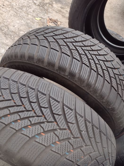 Топ състояние 4бр.215/60/16