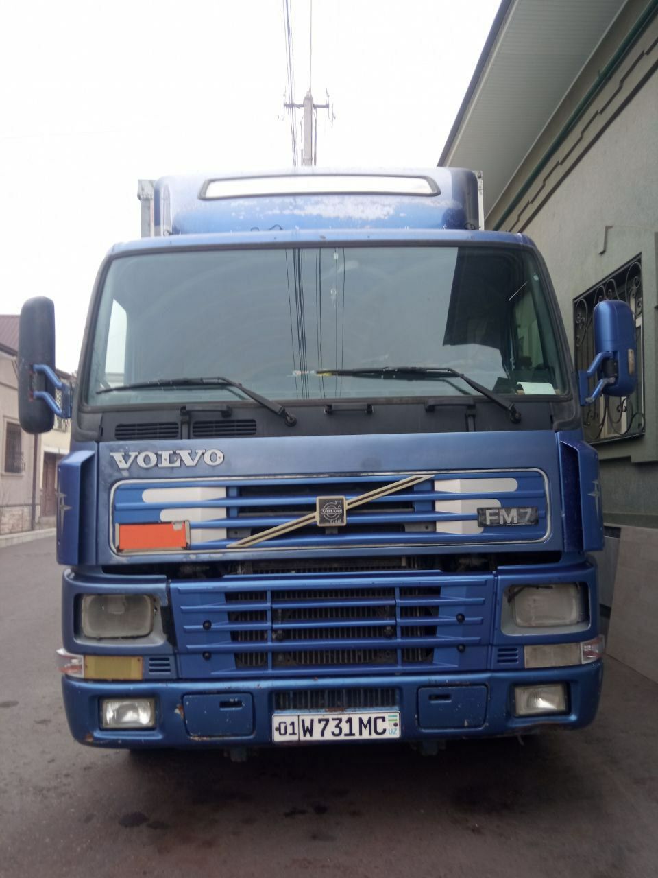 Volvo Fm7 sotiladi holati yaxshi