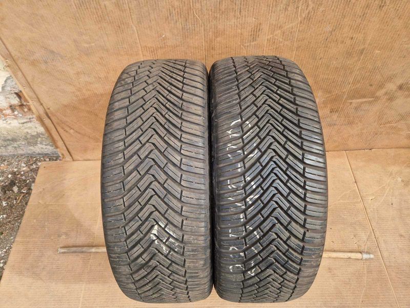 2 Anvelope Continental R20 235/45 All season DOT1123