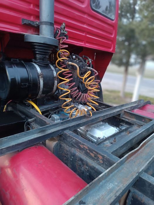 Kamaz tiyagach 1987 yil