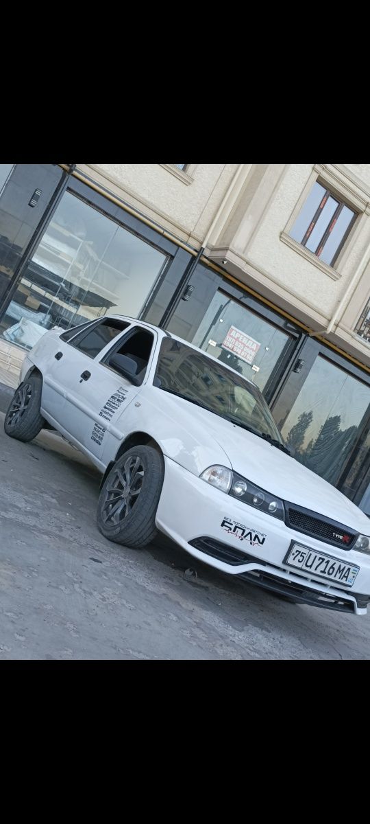 Nexia 1.   2.2 Opel mator avarini