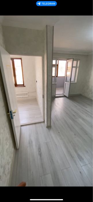 2 xonali kvartira sotiladi