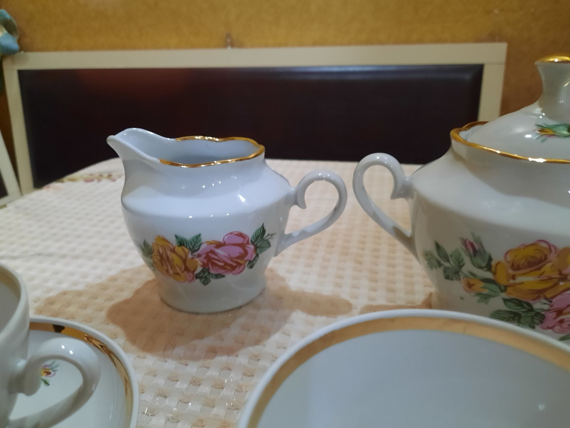 Рижский фарфор, абсолютно новый  чайный сервиз на 6 персон из 14
 пред