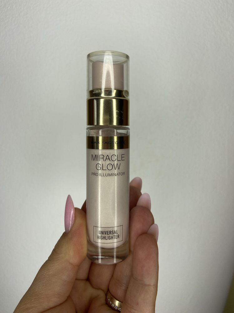 Iluminator Max Factor Miracle Glow Universal Highlight, 15 ml