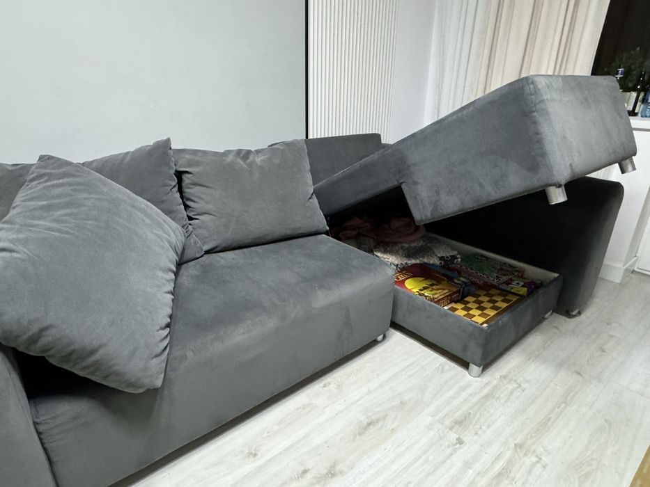 Canapea de colt cu sezlong