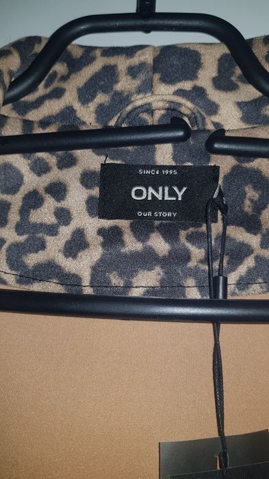 Пролетно палто S и обувки 37