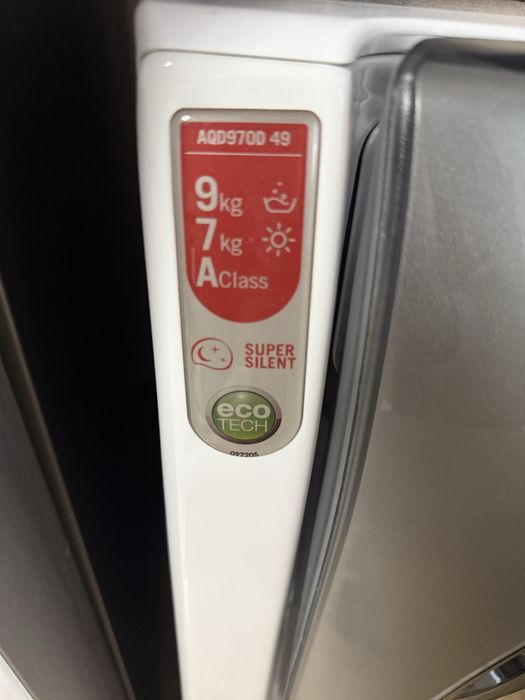 Masina de spalat cu uscator Hotpoint