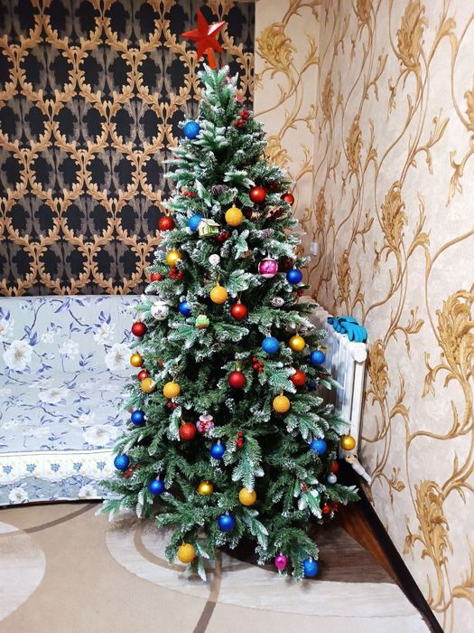 Ёлка + с игрушками