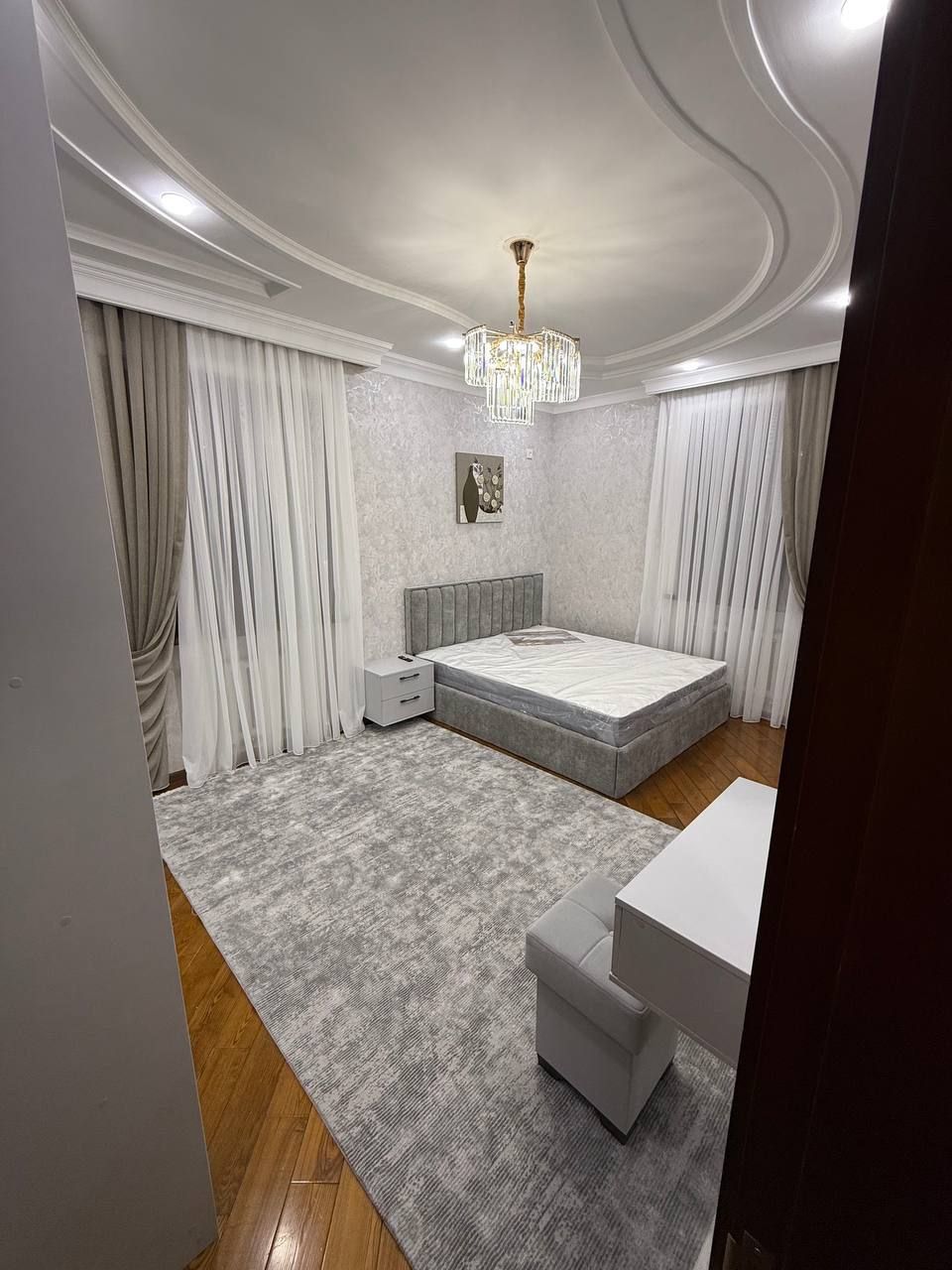 #ВЫСОКОПОТОЛОЧКА, Разделка, 53м², Чиланзар 1 Квартал, 2\3\4, Продаётся