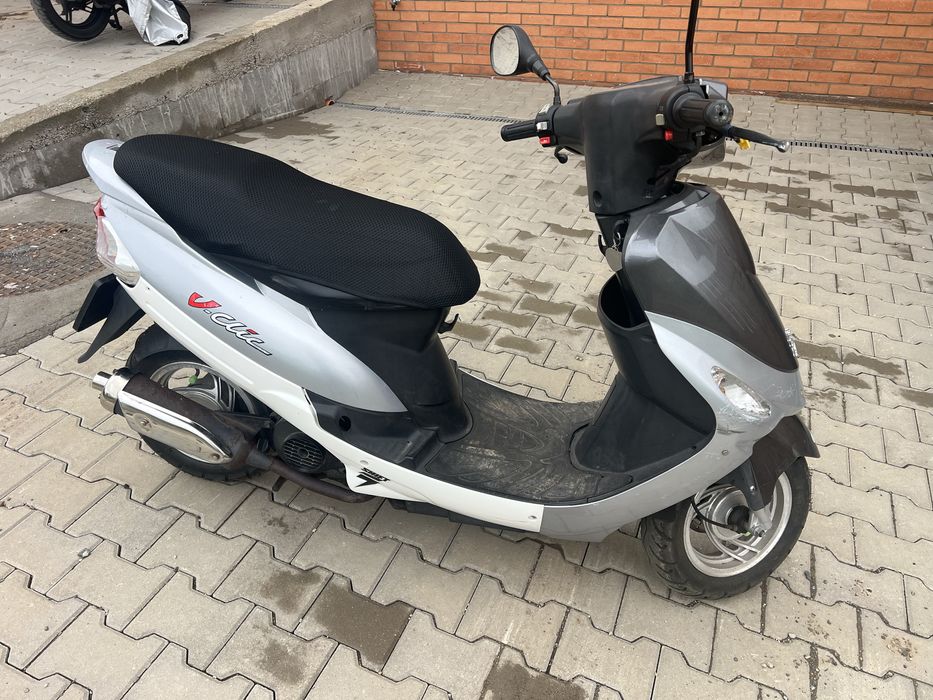 Scuter Peugeot V-Clic