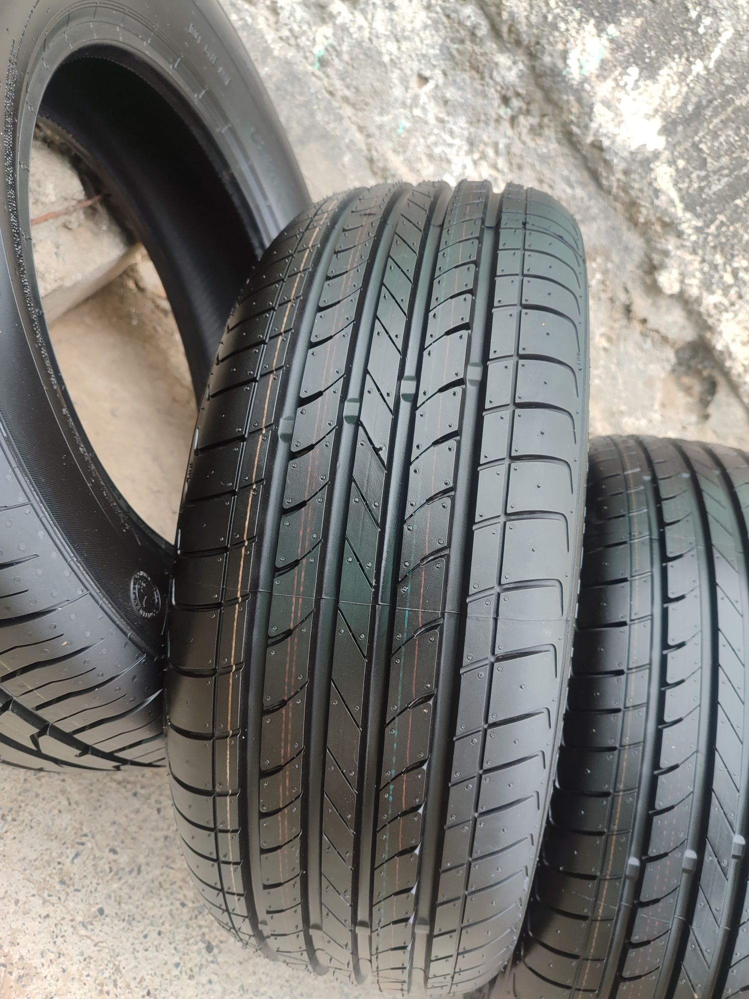Шины 215/55 R17 Good-year