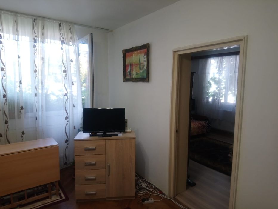 Apartament 2 camere de vanzare