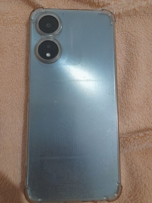 Продам телефон Honor