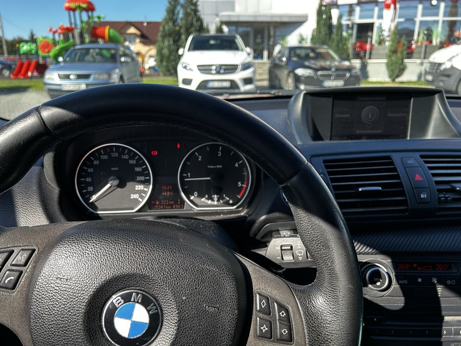 BMW seria 1 E87 facelift sau schimb cu combi