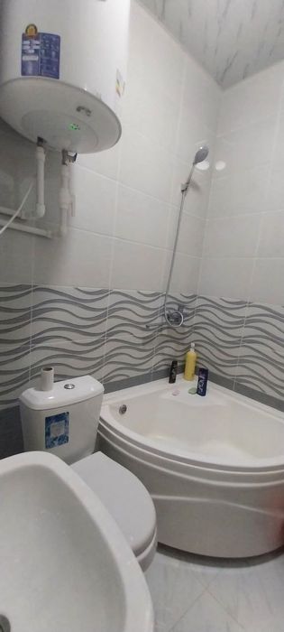 Квартира сотилади Хамкор Банк 5этаж 2хоналик