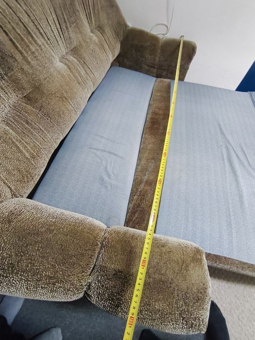 Vând canapea extensibilă