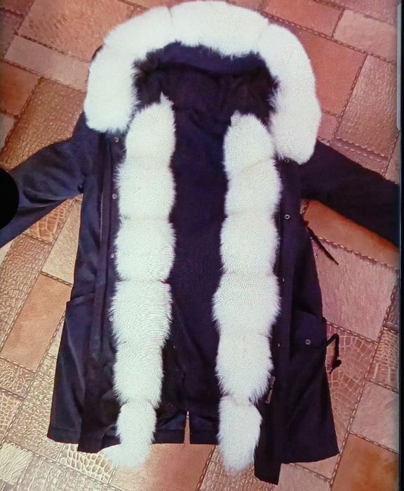 Продам парку в хорошем состоянии