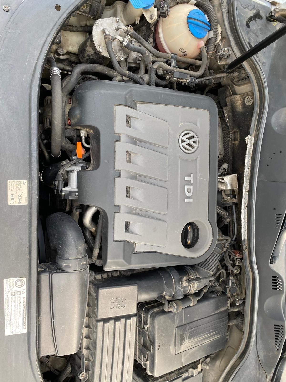 Vând VW passat B7 2.0 TDI