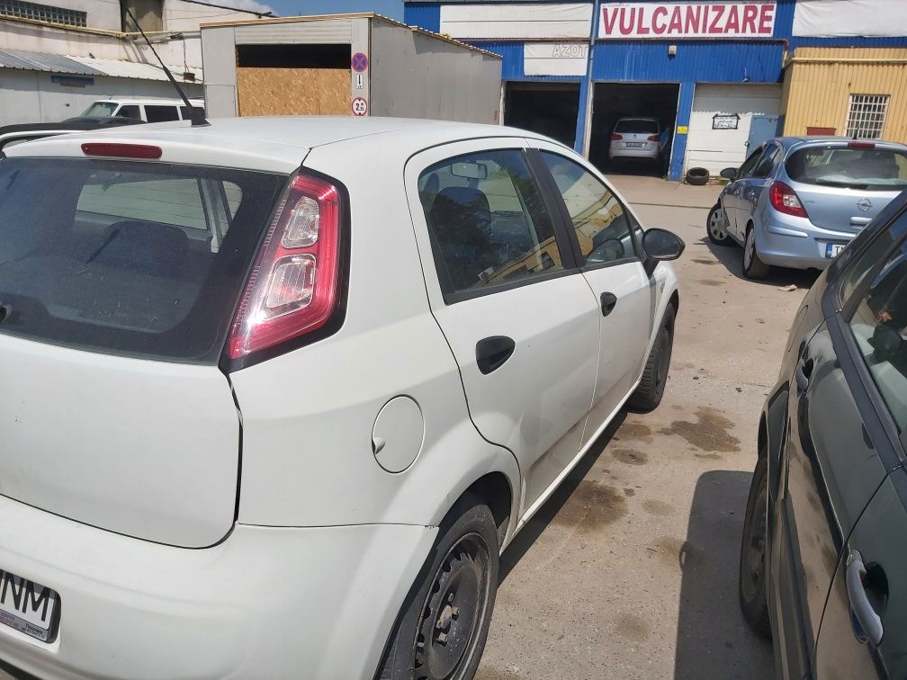 Fiat punto grande  2012 stare perfecta proba iulius mall timisoara
