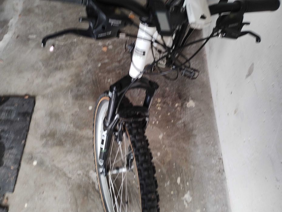 Vind bicicleta mountain bike