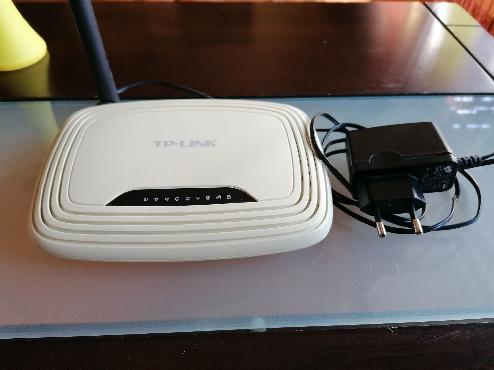 Router TP-LINK 150Mb wireless N
