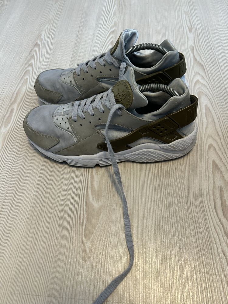 Nike Air Huarache