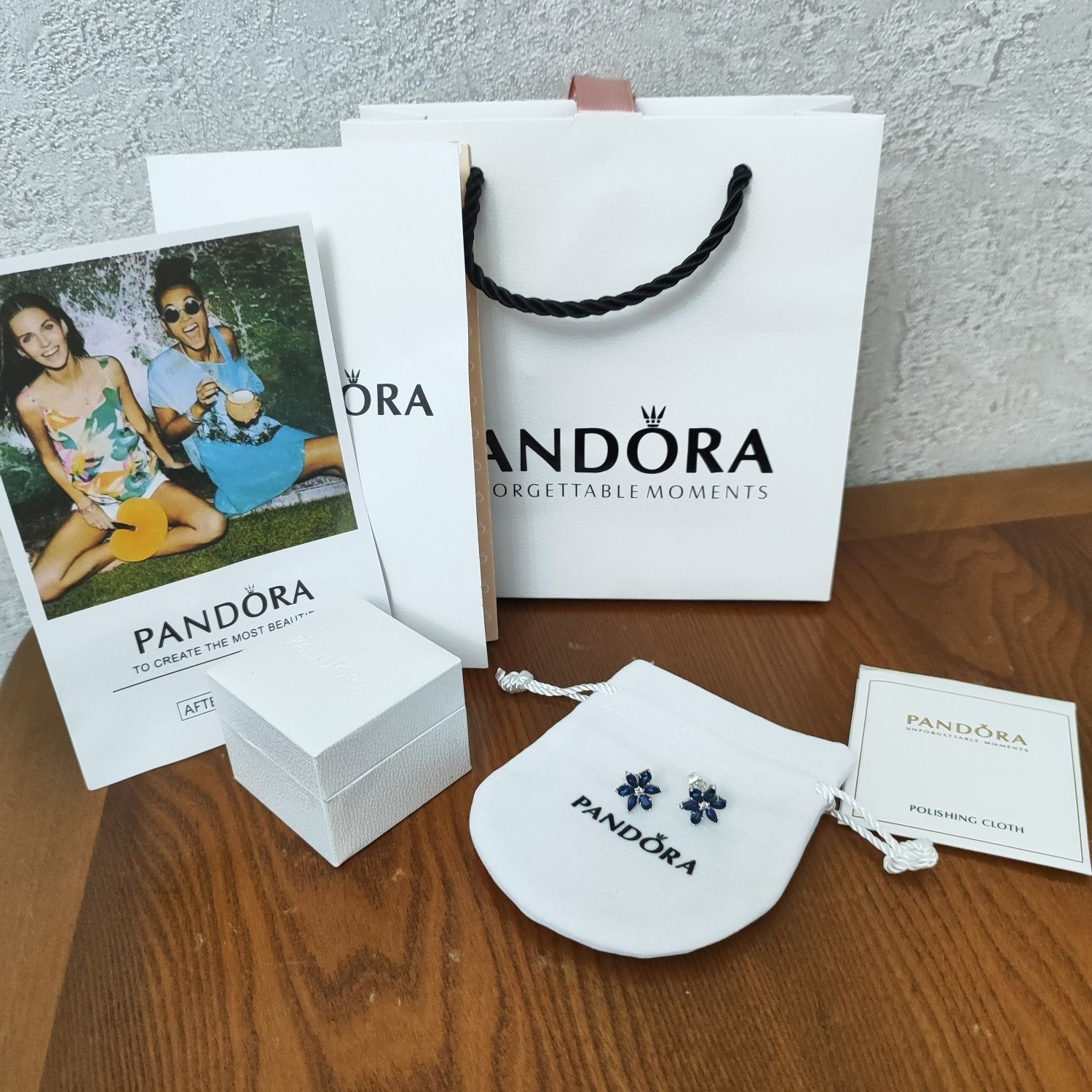 Серьги Pandora ( new collection)