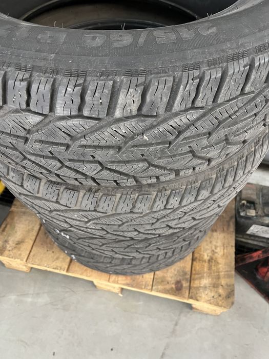 Anvelope iarna SNOW 215/66 R 17  96H