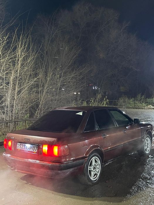 Продам ауи 80 б4 2.0 инжектор