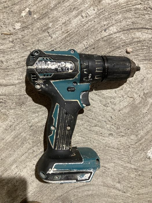 Autofiletanta Makita 18v DHP 483 Brusheless cu Mandrina Blocata