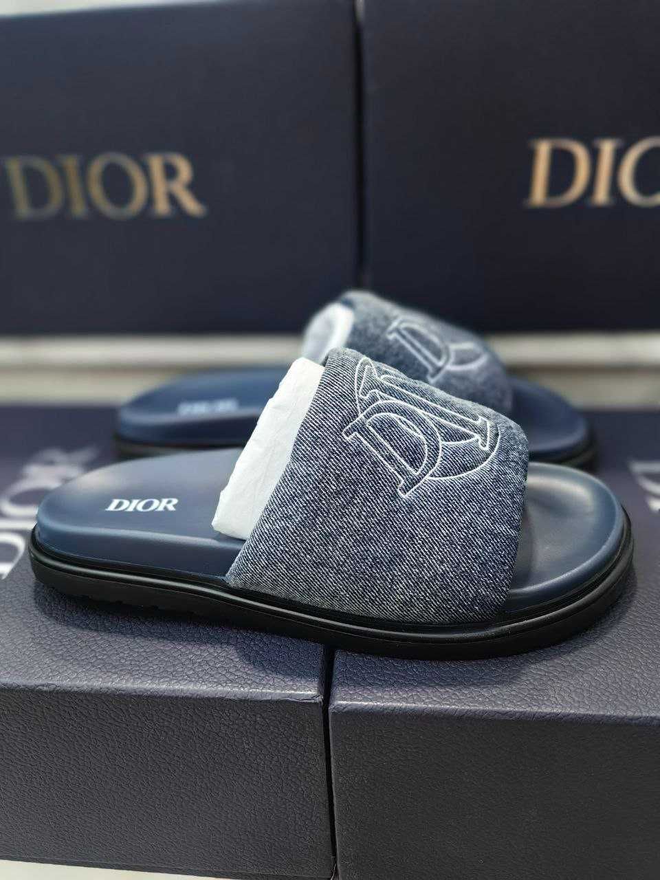 Мъжки Чехли Dior налични размери