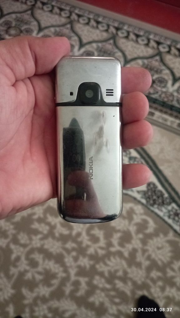 Nokia 6700 classic