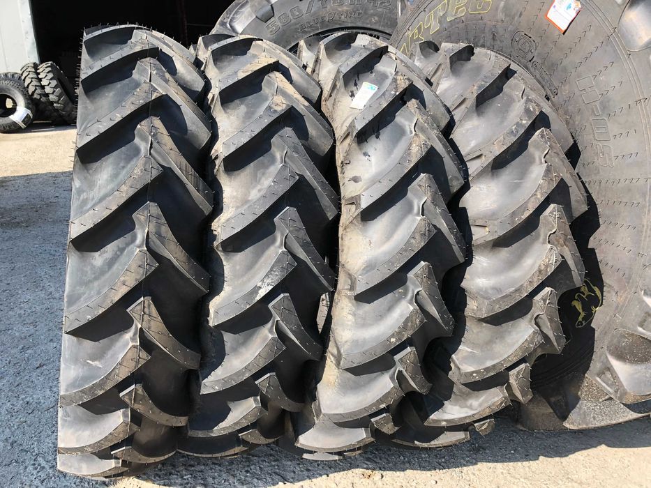 Cauciucuri noi 12.4-32 BKT 8 pliuri anvelope pentru tractor spate