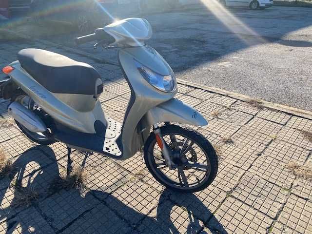 PEUGOT-LUXOR 2000г с документи