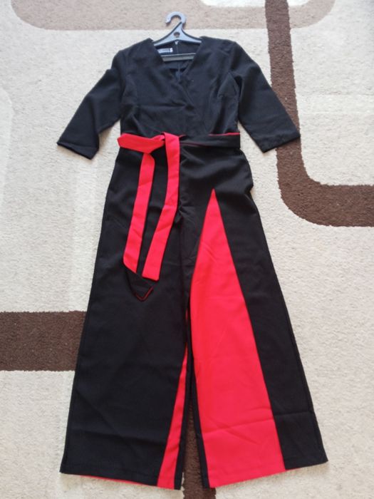 Женский комбинезон