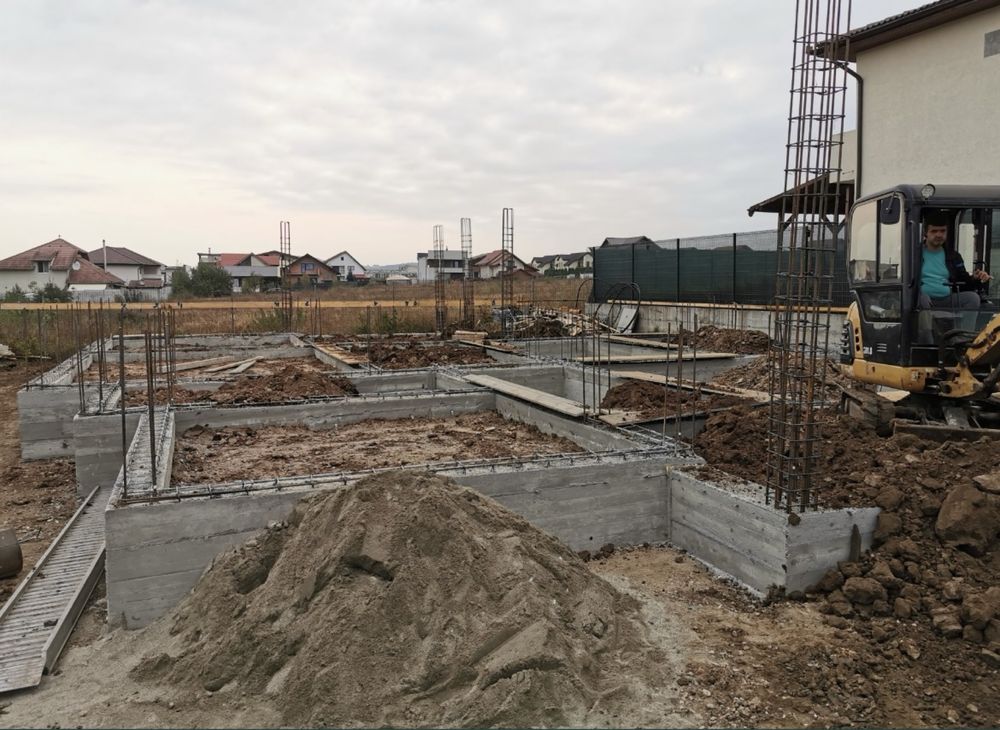 Firmă construcții case, renovari, consolidări, finisaje, etc