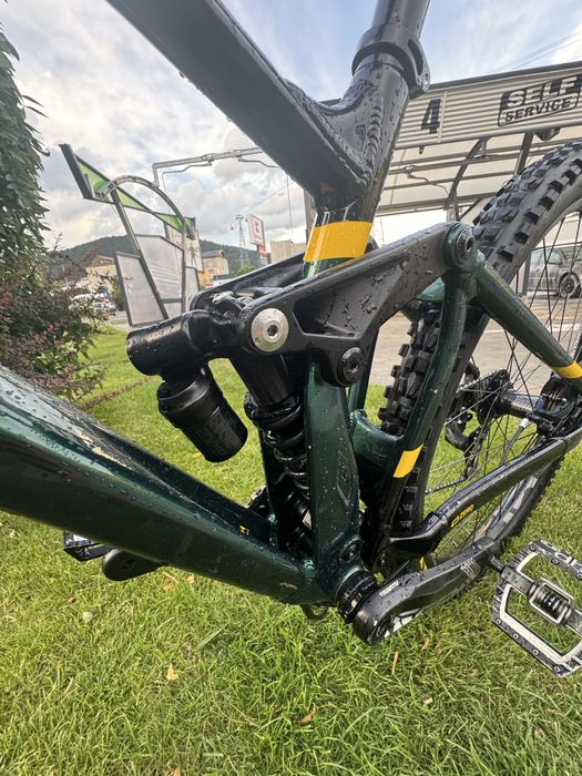 vand bicicleta downhill mondraker summum r 2022
