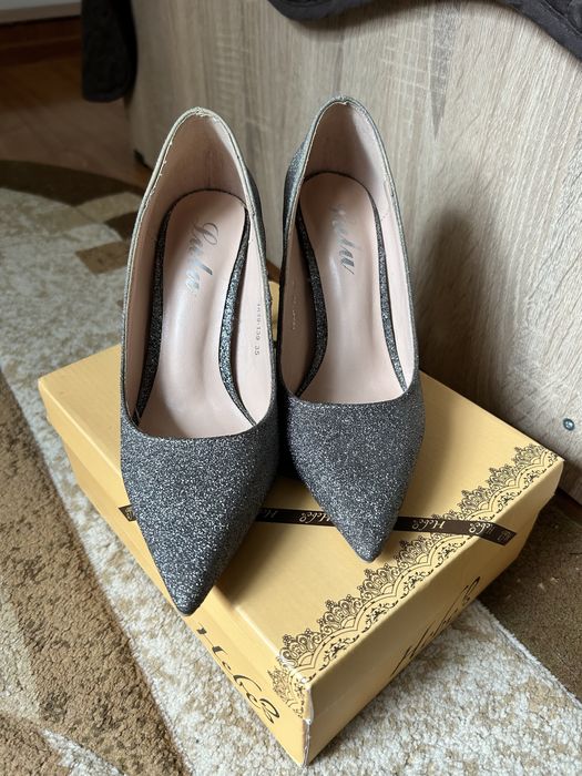 Pantofi cu toc 10 cm